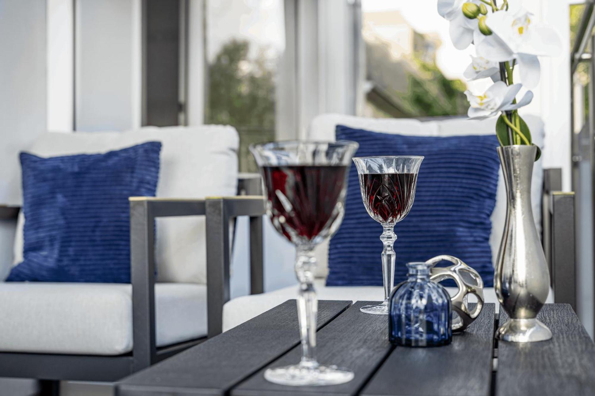 Excellence Deluxe Suite Mit Balkon & Stadtblick - Zentral An Der Messe Есен Екстериор снимка